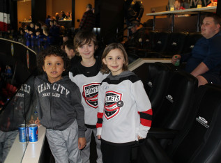 Utica Comets Game 2023 113